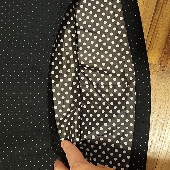 Polka Dot Lined Mini-Skirt (Express Sz 6) - Picture 3 of 5